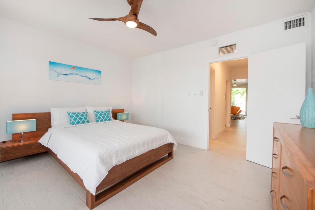 Beach Living At Island Pine Villas Blse George Town Luaran gambar